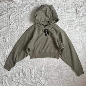 Sage green cropped hoodie sweatshirt Raw gear sz med gorpcore minimalist earthy